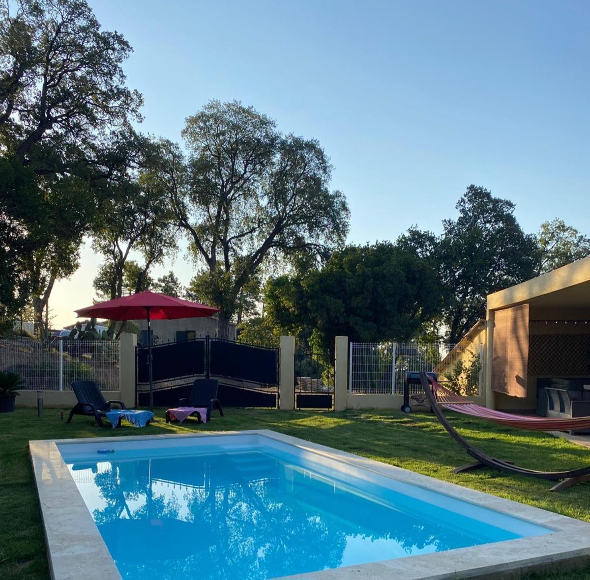 Agreable Rez De Jardin Avec Piscine Et Jacuzzi Cervione Exterior foto